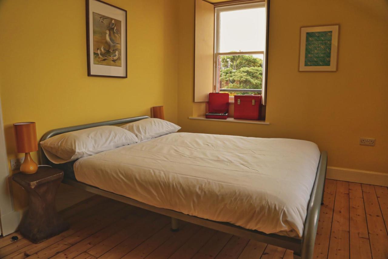 The Dolphin Inn Hostel 던바 외부 사진